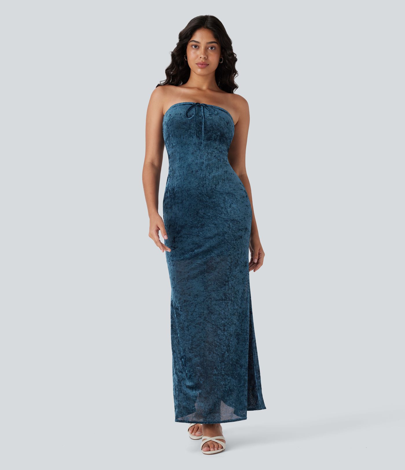 Robe longue bustier moulante coupe sirène en velours et résille