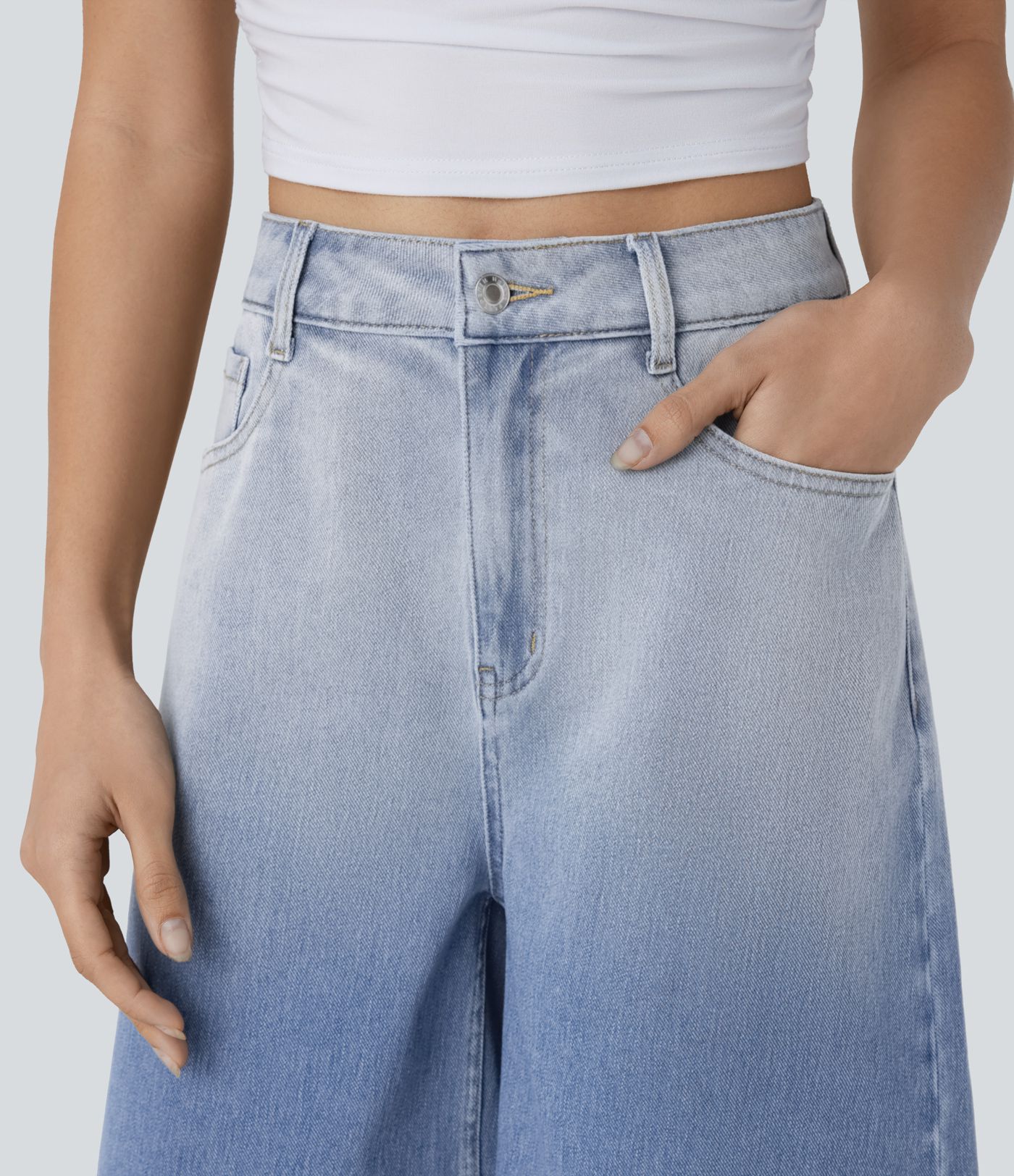 Short bermuda décontracté Halara Flex™ en denim stretch tricoté à dégradé de couleurs, taille haute avec bouton, fermeture éclair et poches multiples 17,5 cm