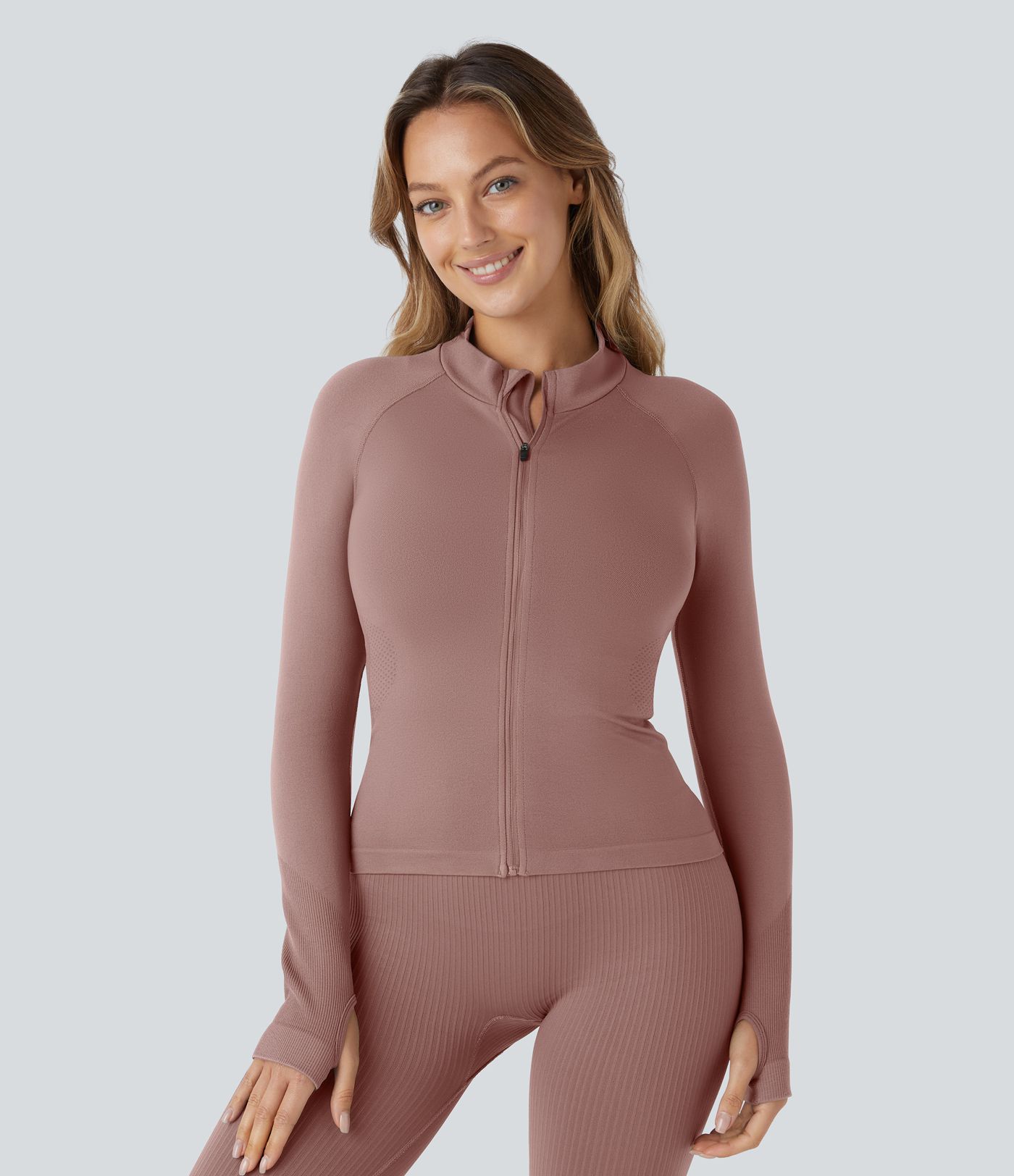OneForm Seamless Flow Stand Collar Raglan Sleeve Thumb Hole Zipper Skinny Yoga Jacket