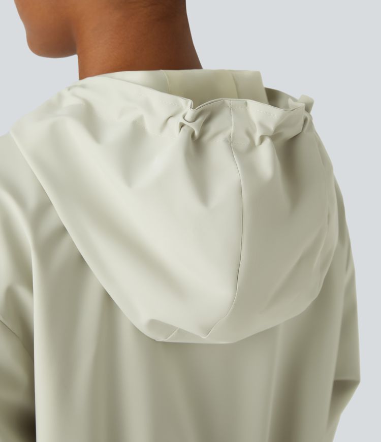 Chaqueta senderismo capucha repelente agua cordón ajustable botón manga larga bolsillo lateral dividido