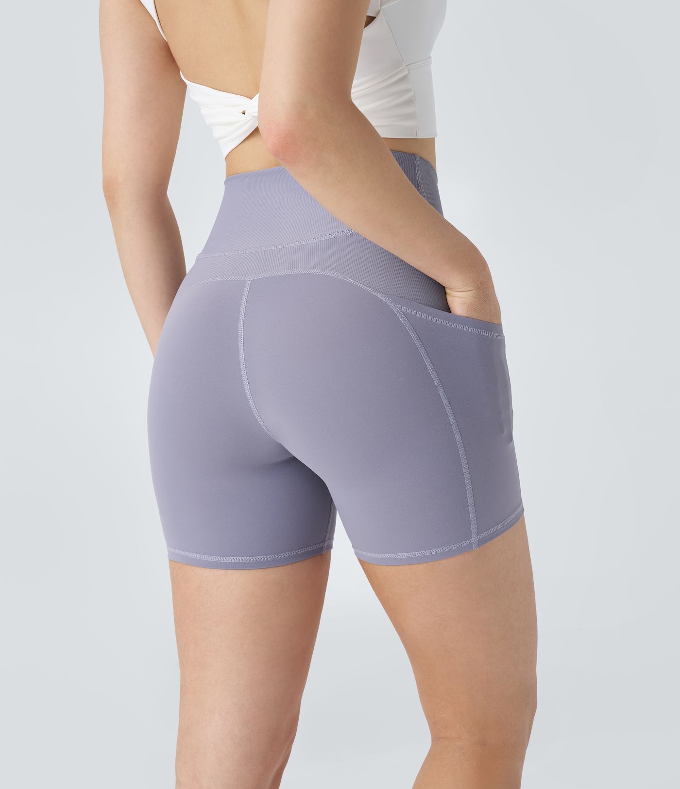 Halara UltraSculpt™ High Waisted Ribbed Crossover Side Pocket Workout Biker Shorts 5''