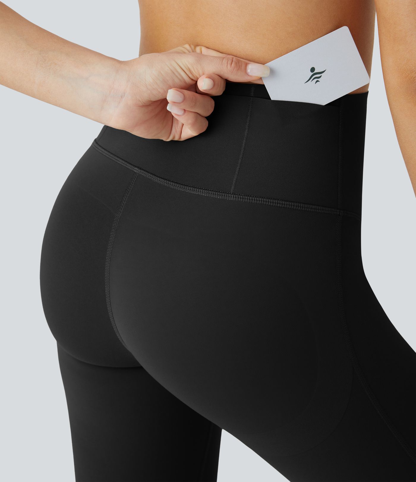 Leggings SoCinched UltraSculpt entrenamiento tiro alto realce glúteo control abdomen múltiple bolsillo 7/8