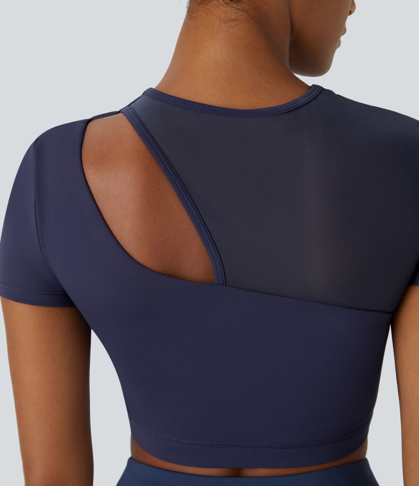 Contrasted mesh cut-out short sleeve quick dry crop workout sports top