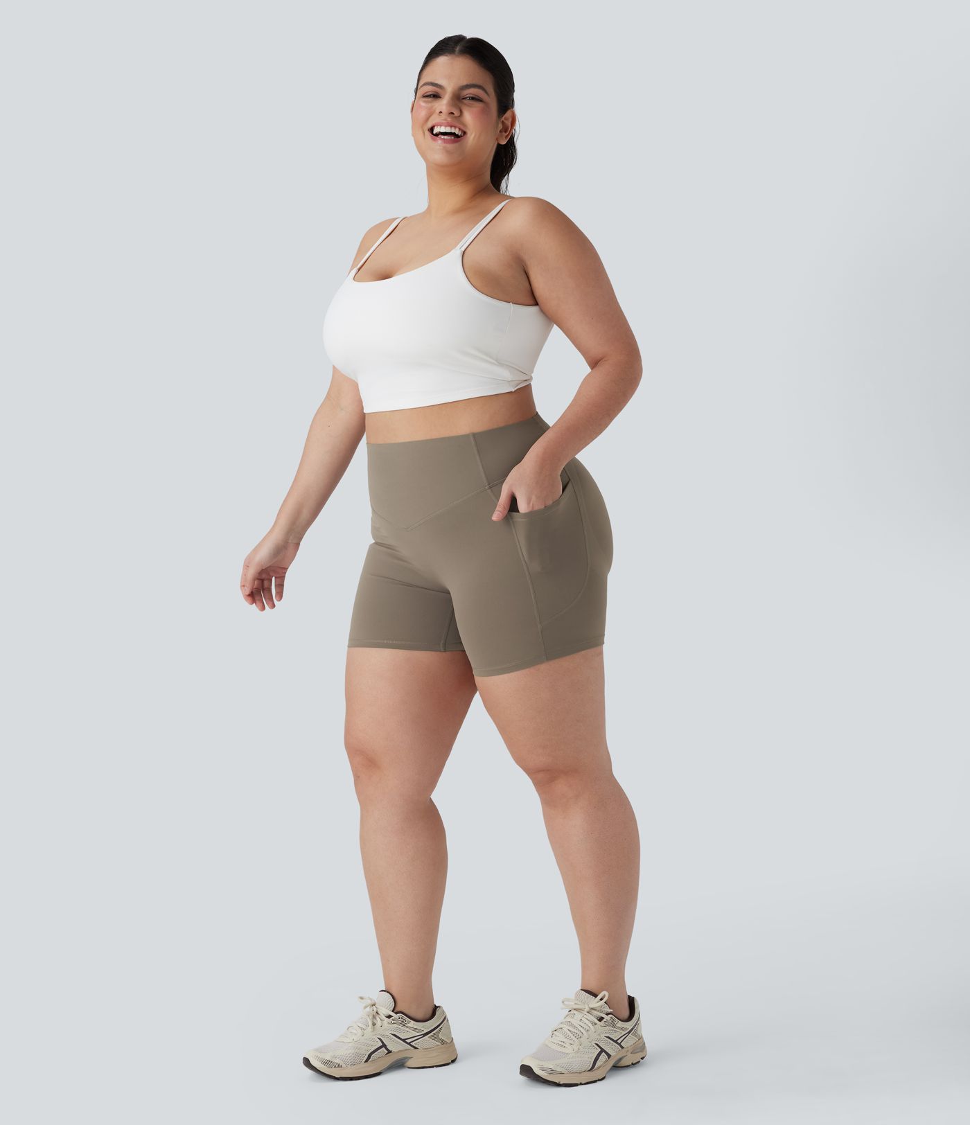 Plus Size Halara UltraSculpt™ High Waisted Scrunch Butt Lifting Tummy Control Shaping Training Biker Shorts 5'' with Pockets