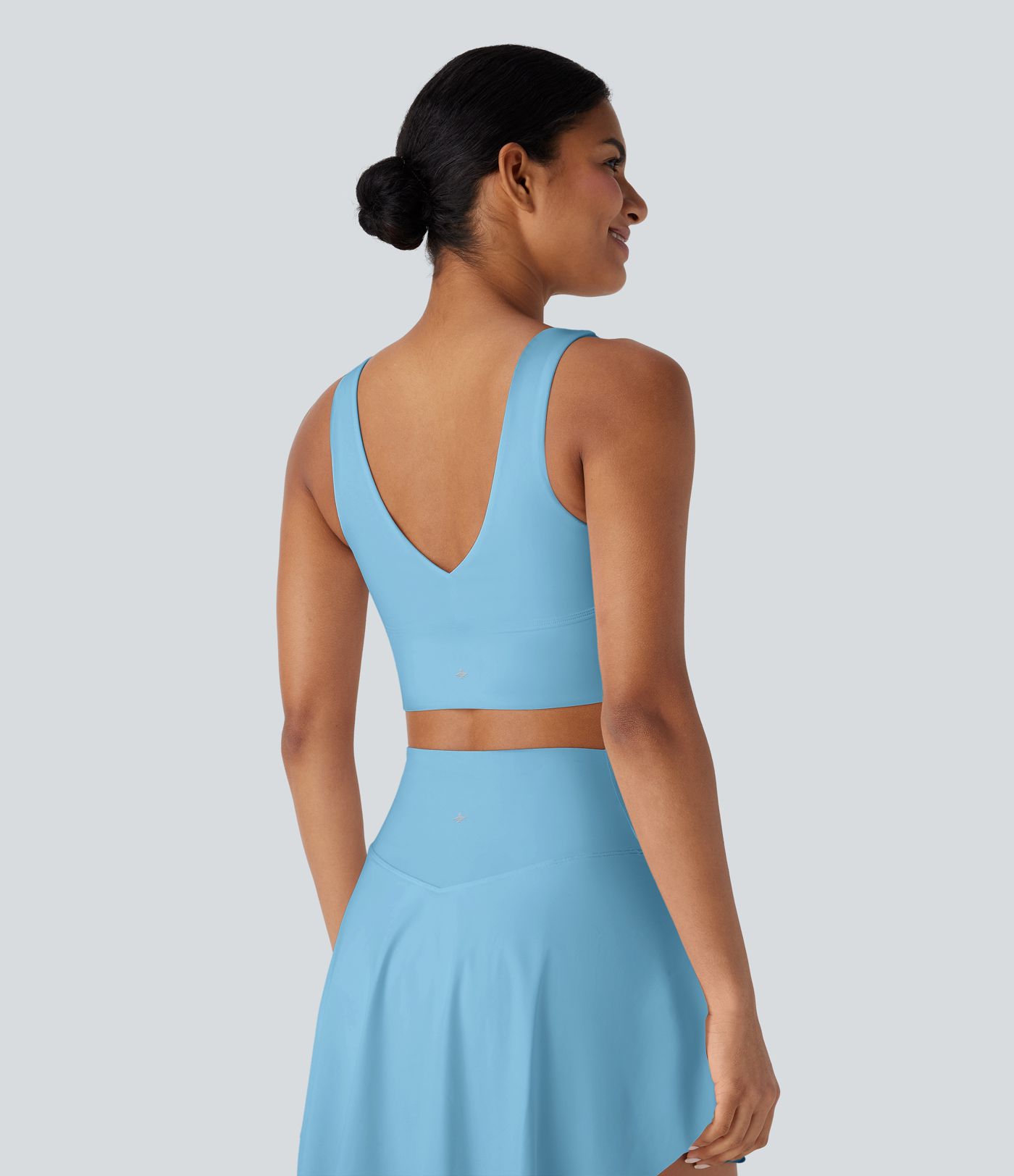 V Neck Twisted Cut Out Backless Cool Touch Quick Dry Resort Sports Bra
