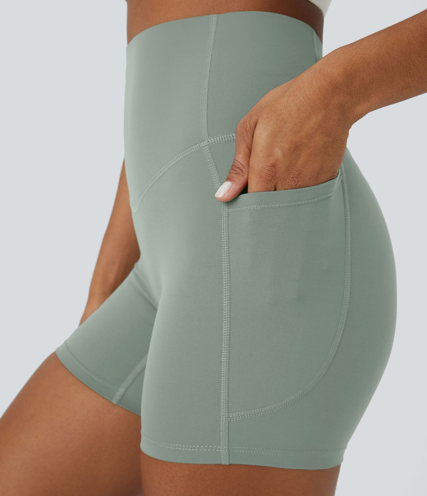 High-waisted, shaping bootcut yoga leggings with pockets by Halara UltraSculpt™