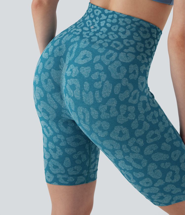OneForm - Yoga-Shorts mit hohem Bund, Leopardenmuster und nahtlosem Flow - 17,8 cm