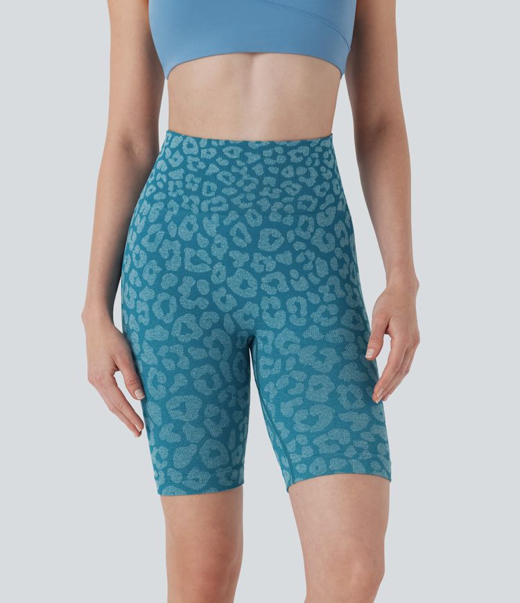 OneForm - Yoga-Shorts mit hohem Bund, Leopardenmuster und nahtlosem Flow - 17,8 cm