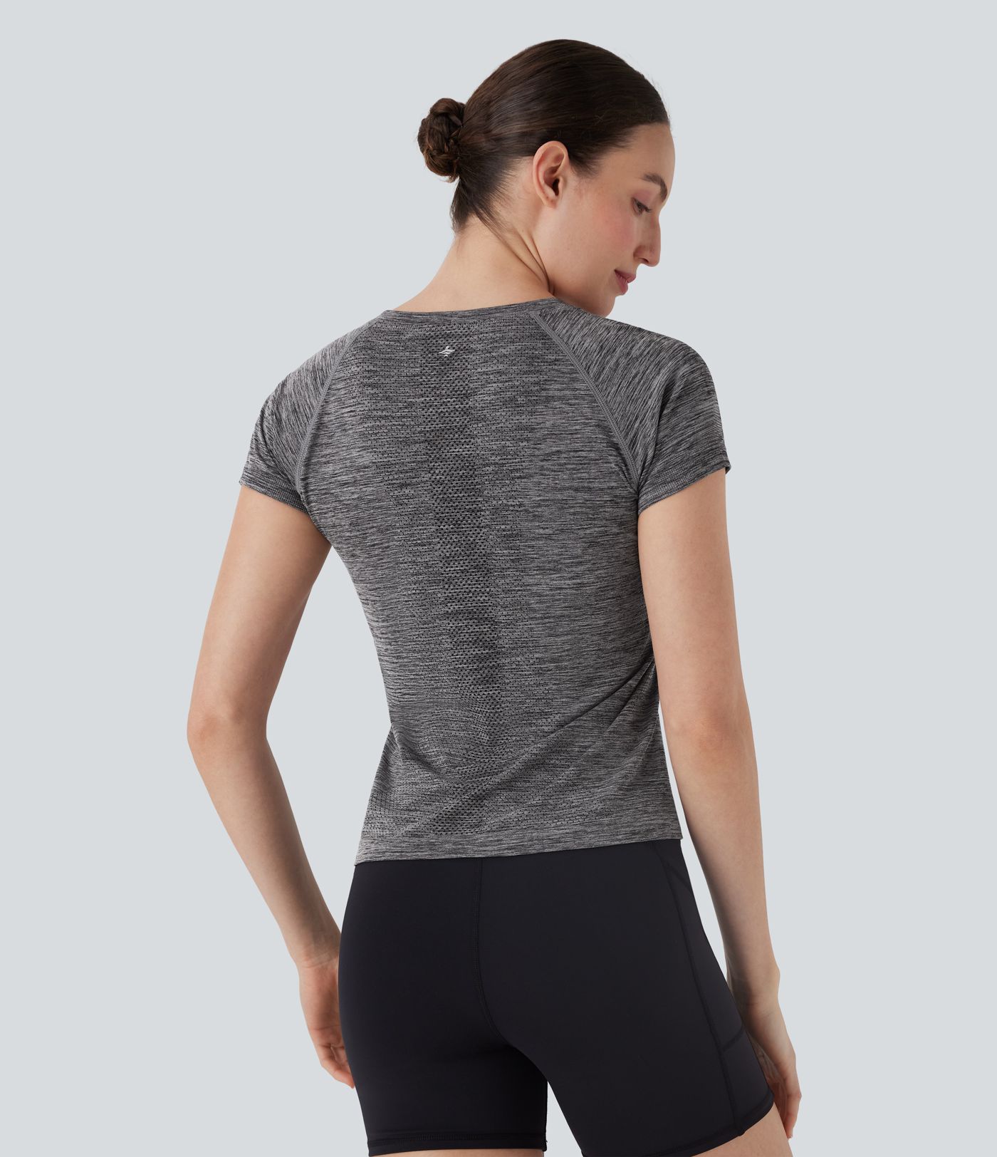 Nahtloser Fließ-Kurzarm-Ausschnitt Schnell trocknender Wander-Sport-Top