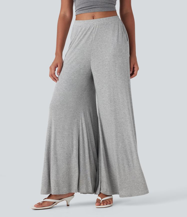 Gerippte, mittelhoch sitzende, weite Beinlässige Freizeithose mit Taschen