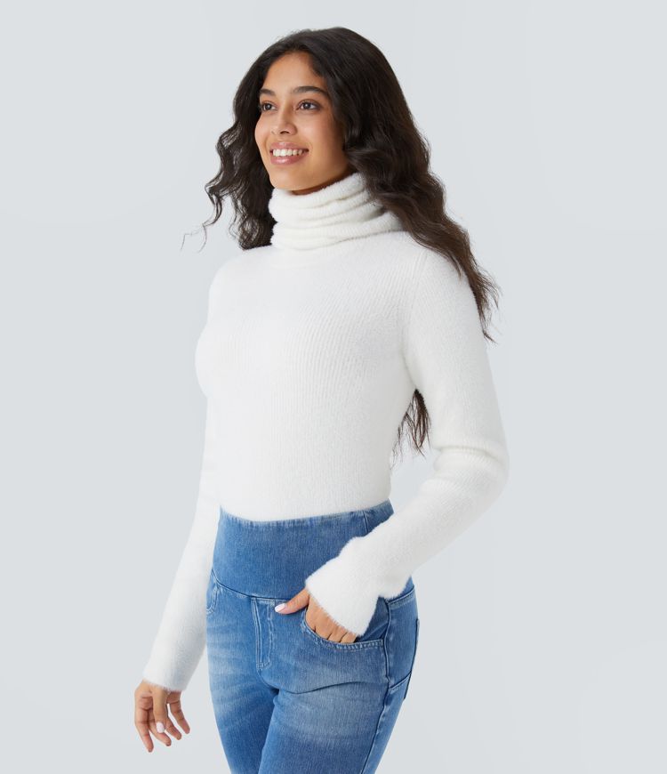 Suéter ajustado manga larga cuello alto apilado