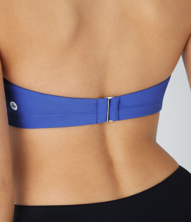 Brassière de sport et yoga Softlyzero™ Plush à dos nu, tour de cou et fermeture G, maintien léger