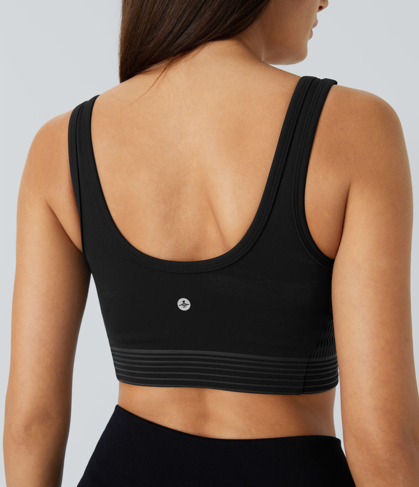 SpeedWave™ brassière de sport à maintien moyen, encolure en U, rayée et à séchage rapide