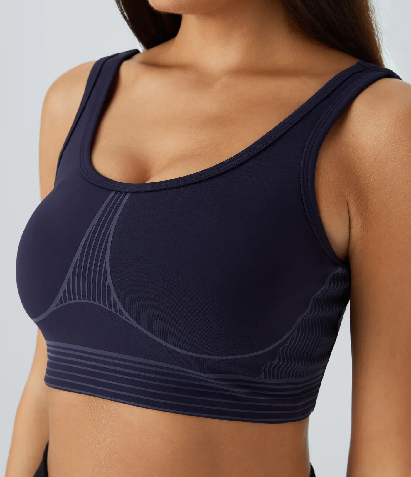Sujetador SpeedWave™ deportivo entrenamiento secado rápido rayas sin espalda cuello U sujeción media