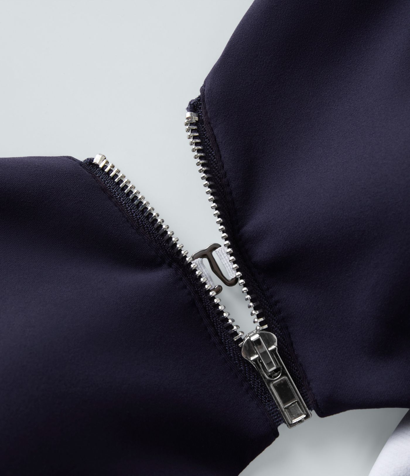 SpeedWave™ Zipper Racerback Quick Dry Cropped Workout Tank Top