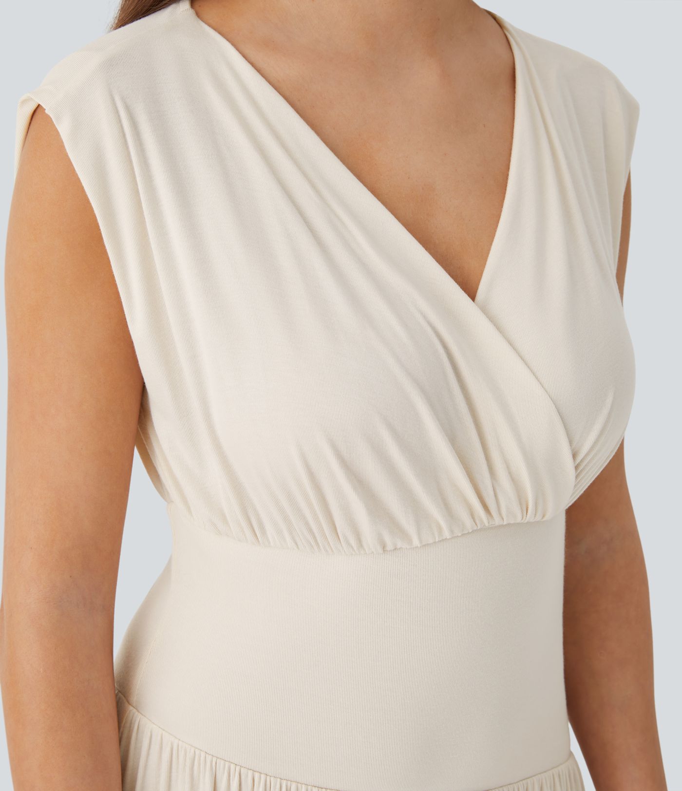 Ribbed knit V-neck sleeveless pleated loose fit maxi resort dress