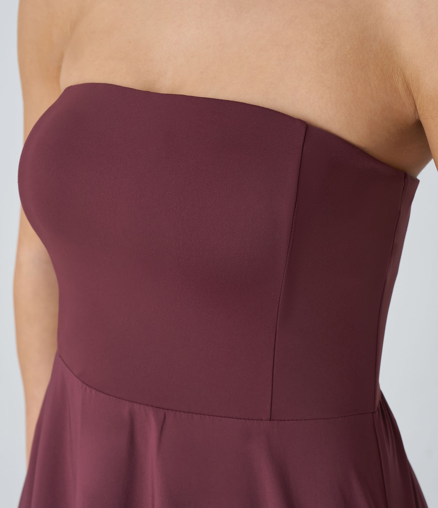 Breezeful™ Fließendes Midi-Partykleid mit ausgestelltem Bein und Seitentaschen - schnelltrocknend