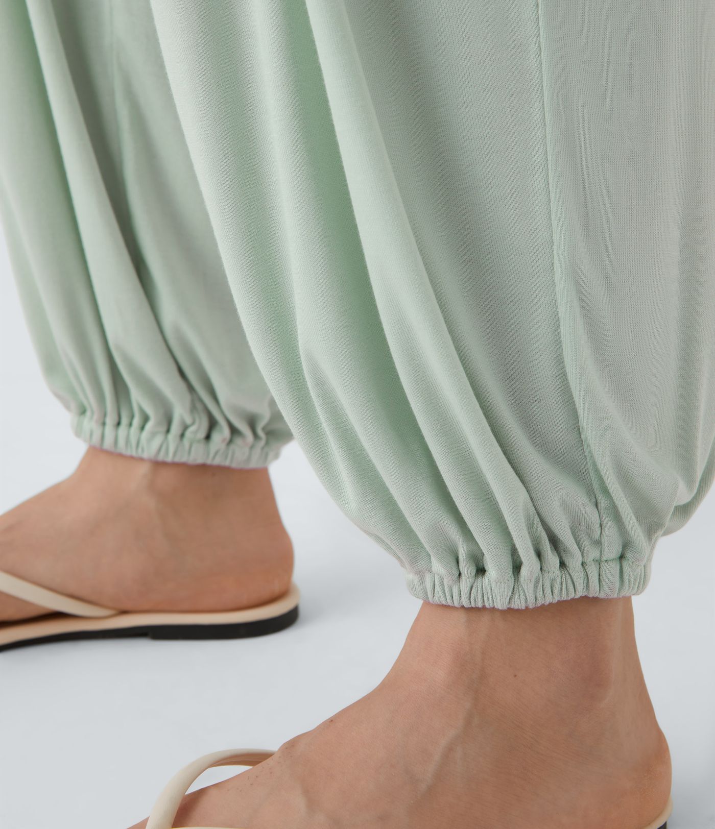 Ribbed V Neck Pocket Jogger Jumpsuit