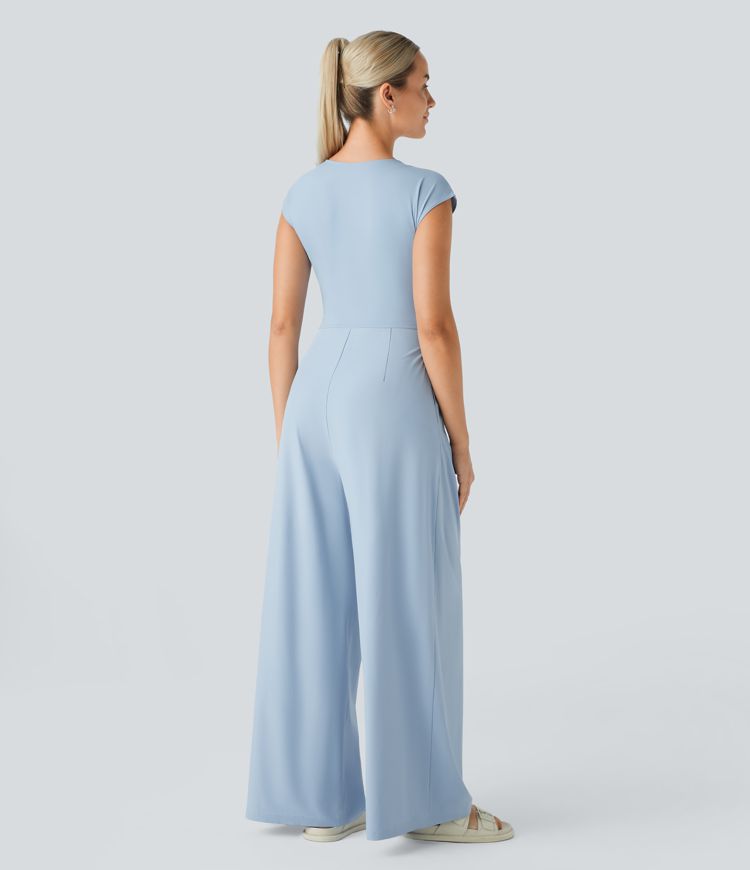 Breezeful™ Plissierter Jumpsuit mit V-Ausschnitt, Reißverschluss, Seitentaschen und weitem Bein - schnelltrocknend
