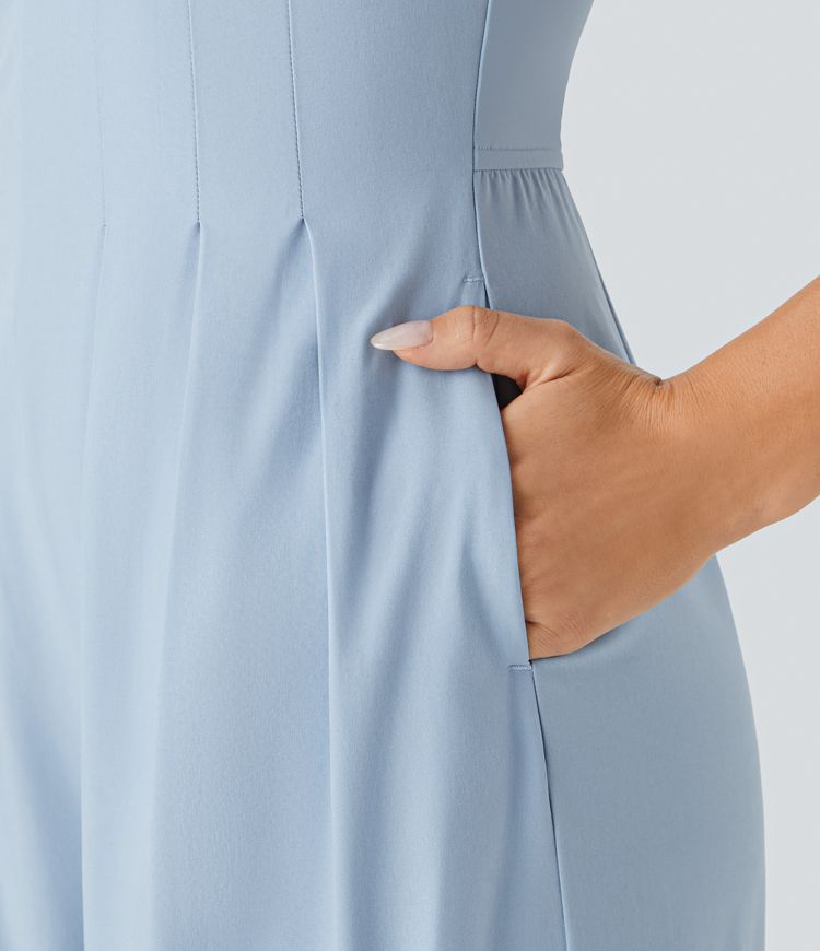 Breezeful™ Plissierter Jumpsuit mit V-Ausschnitt, Reißverschluss, Seitentaschen und weitem Bein - schnelltrocknend