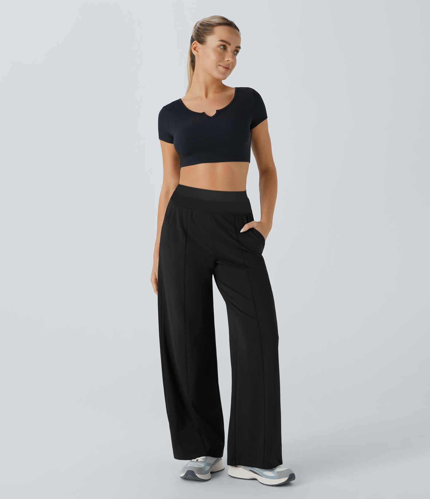 Pantalon de yoga Softlyzero™ Airy à taille haute, ceinture double épaisseur et poches latérales - UPF50+