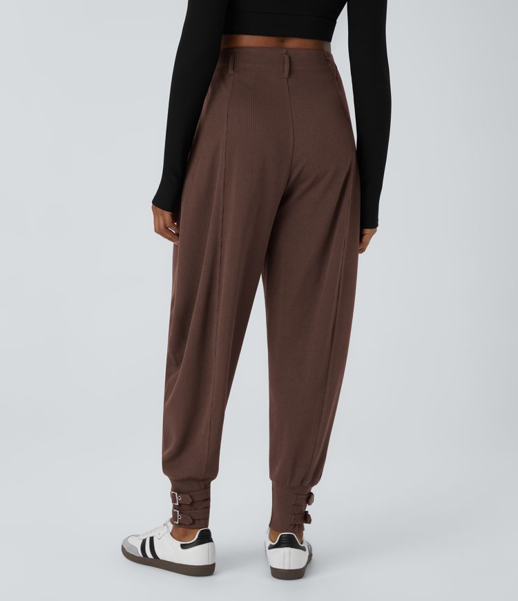 Pantalón deportivo tiro alto dobladillo ajustable bolsillo lateral acanalado