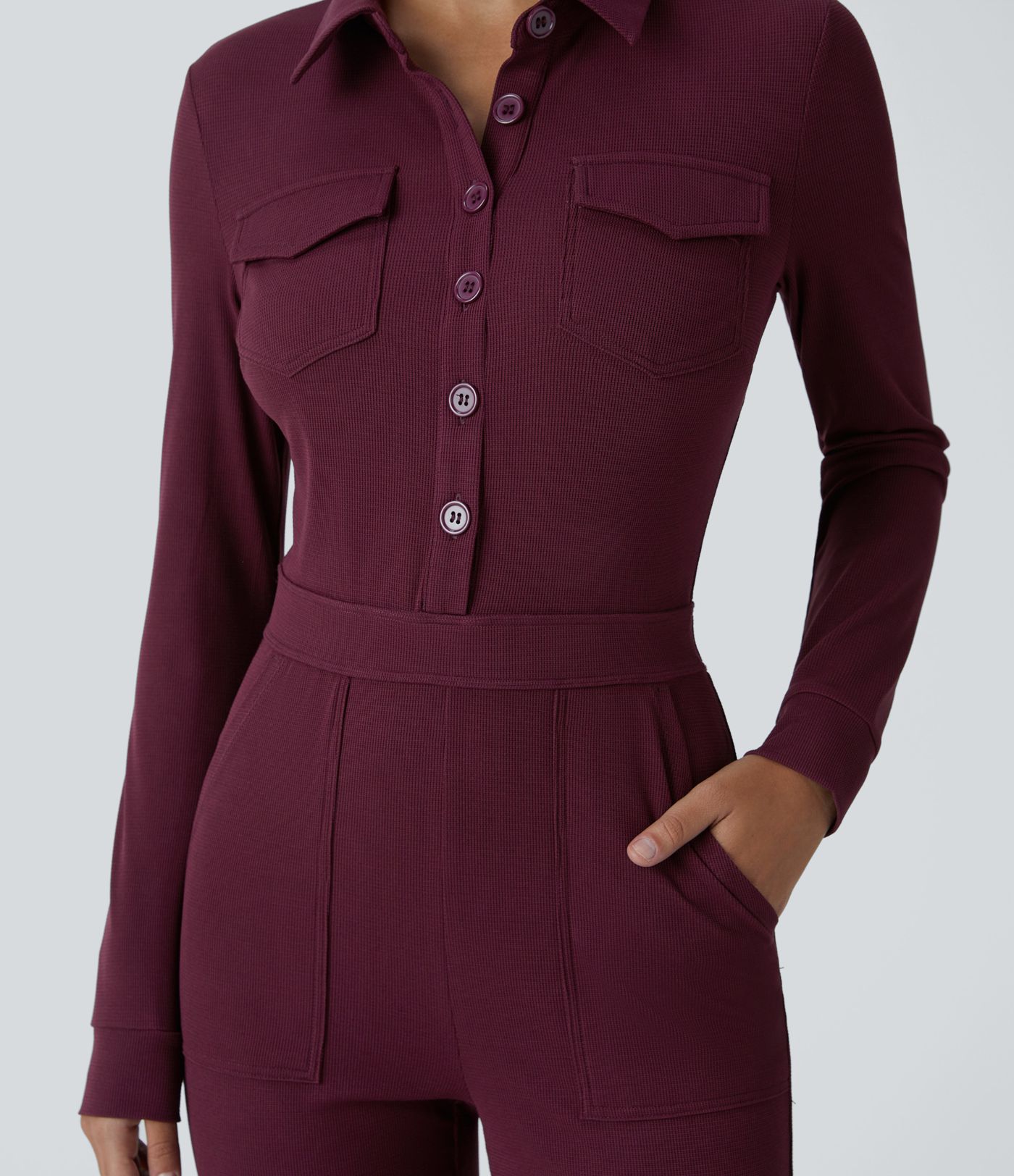 Mono cargo acampanado cuello botón manga larga múltiple bolsillo gofre