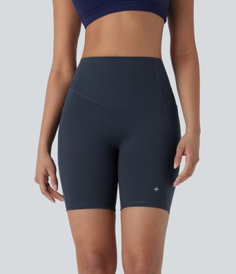 Halara UltraSculpt™ SoCinched Wysoki stan, kontrola uderzeniowa, modelujące pośladki, marszczone szorty do jogi 7'' z kieszeniami