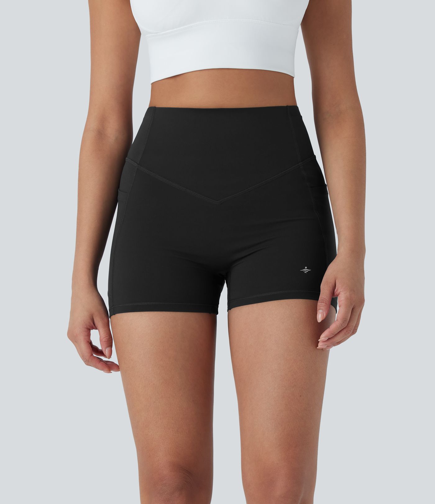 Halara UltraSculpt™ SoCinched High Waist Bauch Kontrolle Po Lifting Geraffte Shaping Yoga Radlerhose 3'' mit Taschen