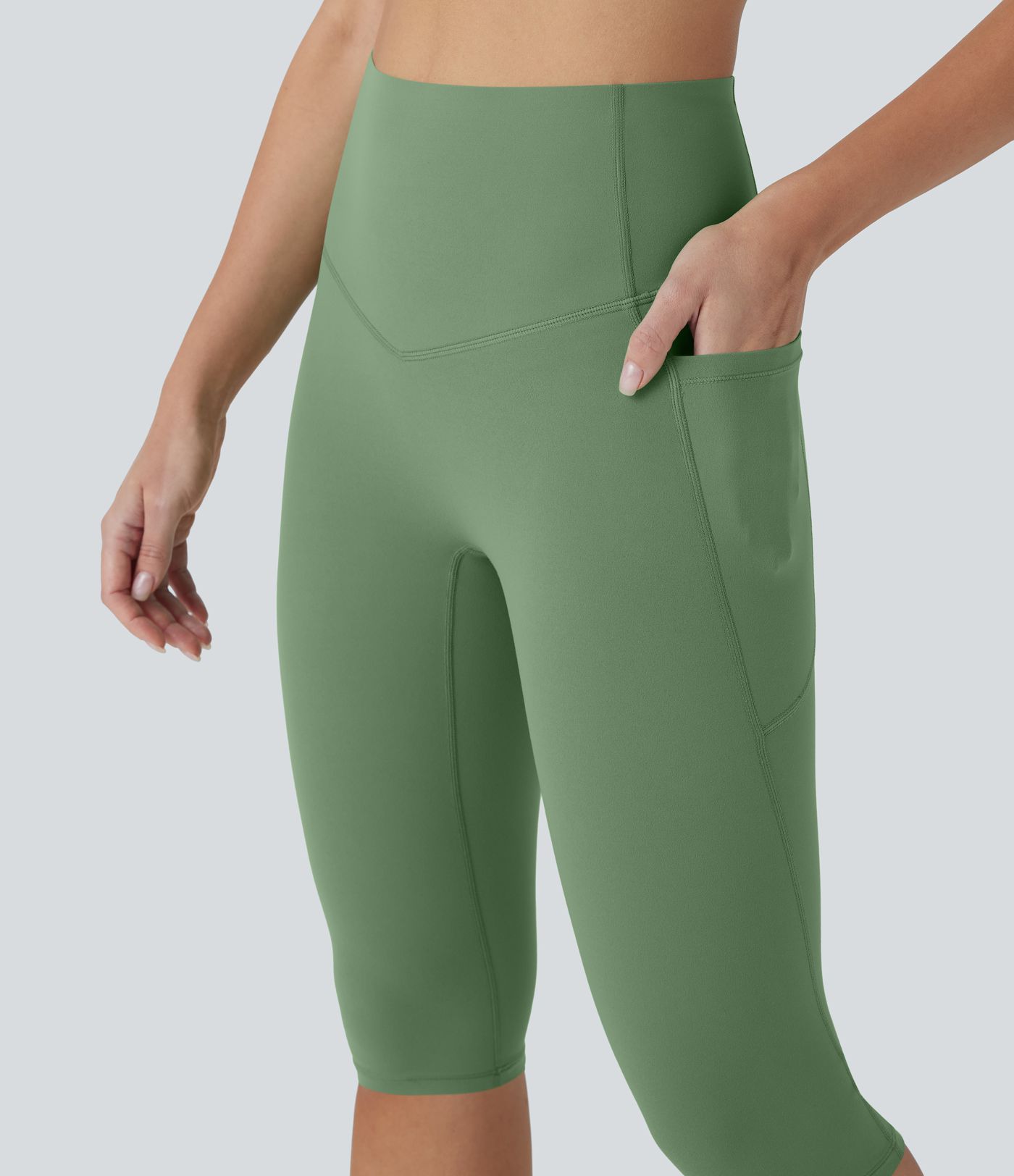 Halara UltraSculpt™ - Pedal-Pusher-Yoga-Leggings mit hohem Bund, Seitentaschen und Bauchkontrolle
