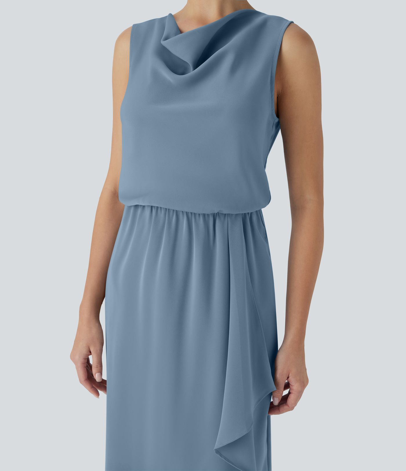 Vestido midi de viaje sin mangas con cuello vuelto y dobladillo cruzado con bolsillos laterales