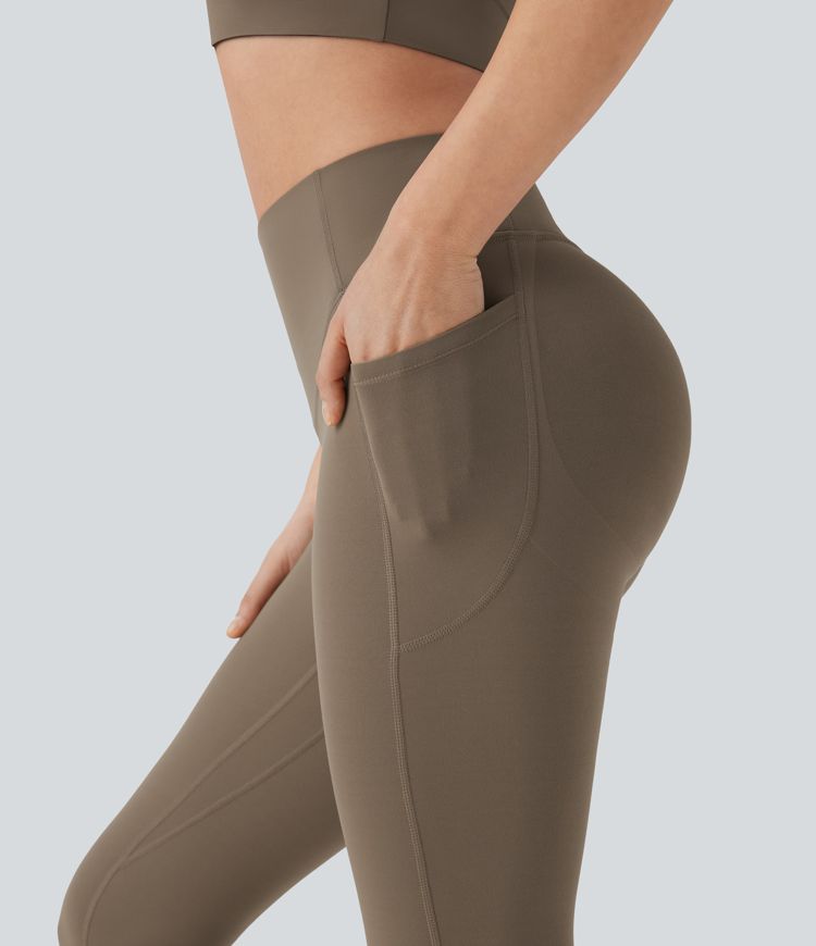 Leggings moldeadores Halara UltraSculpt™de tiro alto con push-up y reductor de abdomen con bolsillos