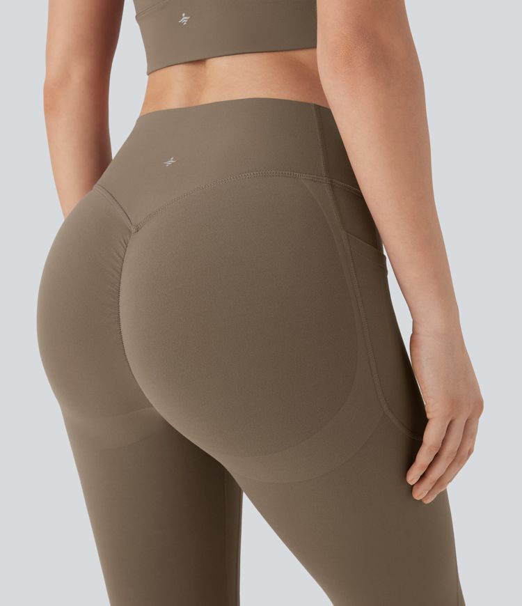 Leggings moldeadores Halara UltraSculpt™de tiro alto con push-up y reductor de abdomen con bolsillos