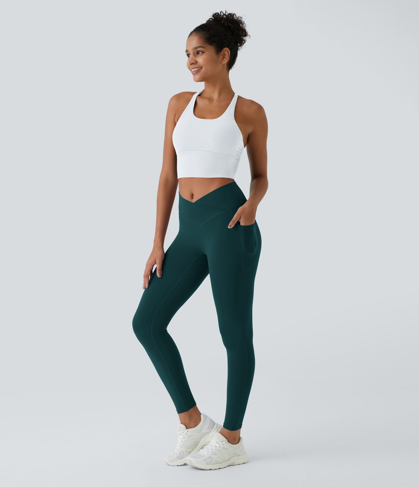 SoftlyZero™ Crossover Tights Women Gym Scrunch Plain Leggings-UPF50+ with Pockets