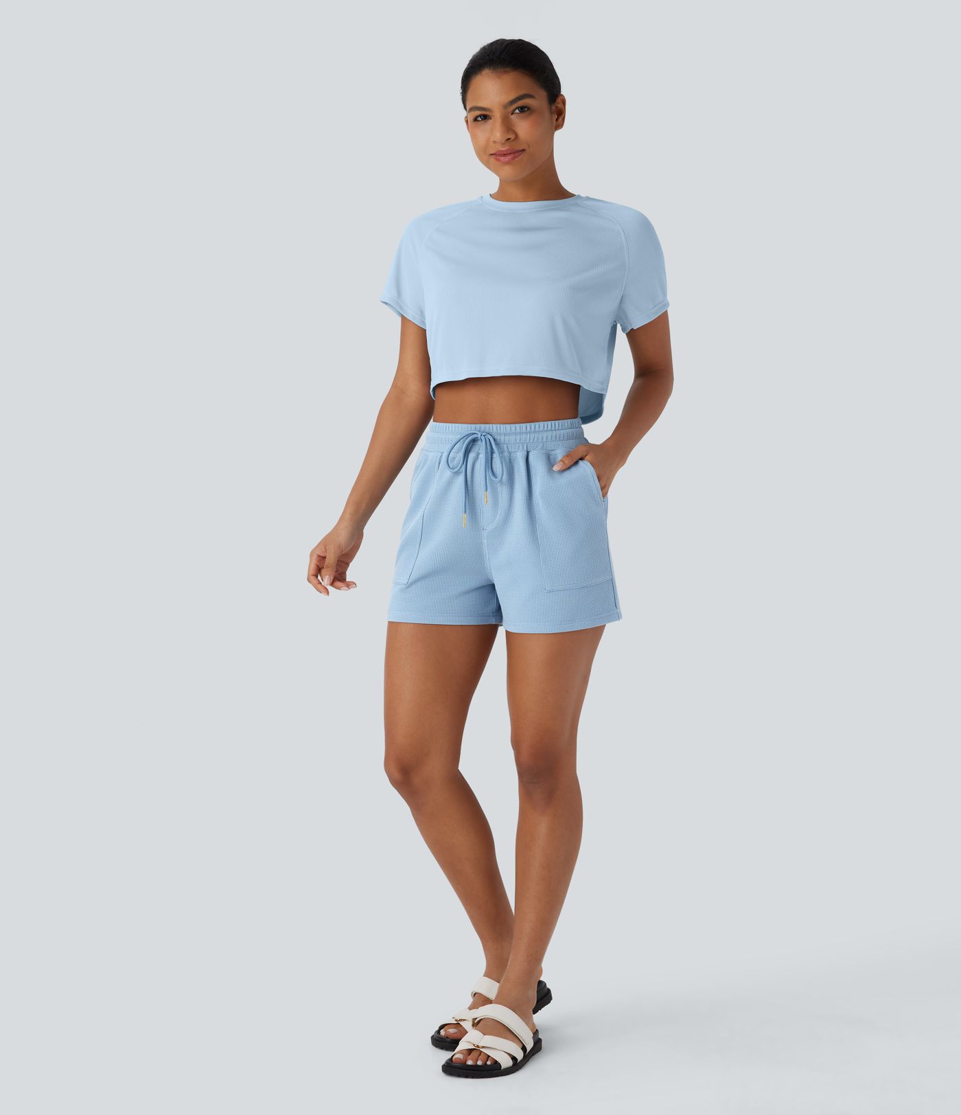 Lässige Shorts mit Seitentaschen, Kordelzug und Waffelstruktur