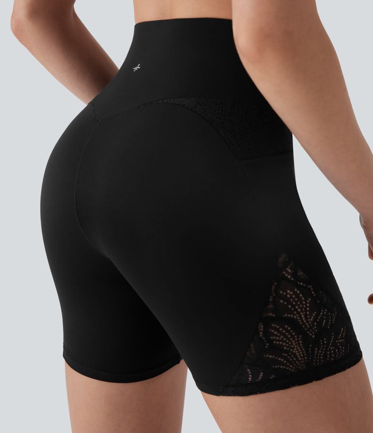 Short cycliste Softlyzero™ taille haute pour yoga avec croisement, dentelle contrastée, poches et protection UPF50+ - 12,5 cm