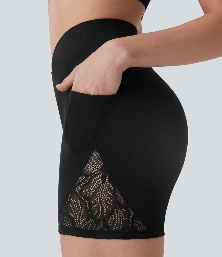 Short cycliste Softlyzero™ taille haute pour yoga avec croisement, dentelle contrastée, poches et protection UPF50+ - 12,5 cm