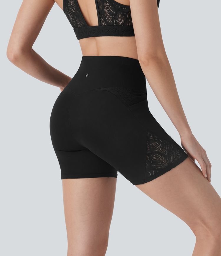 Short cycliste Softlyzero™ taille haute pour yoga avec croisement, dentelle contrastée, poches et protection UPF50+ - 12,5 cm