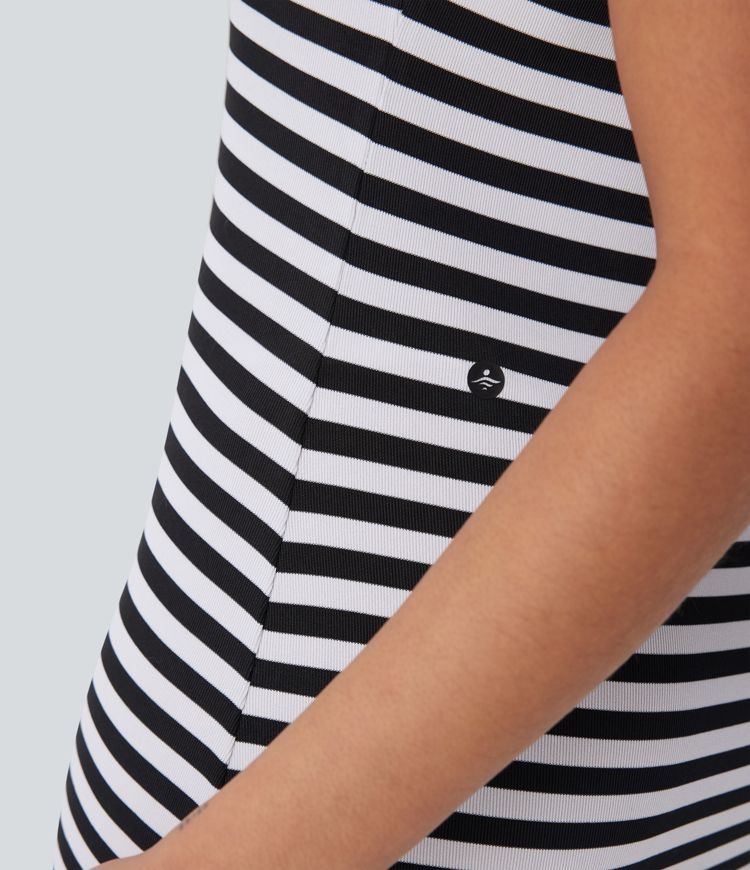 Robe t-shirt mi-longue à rayures et col en V