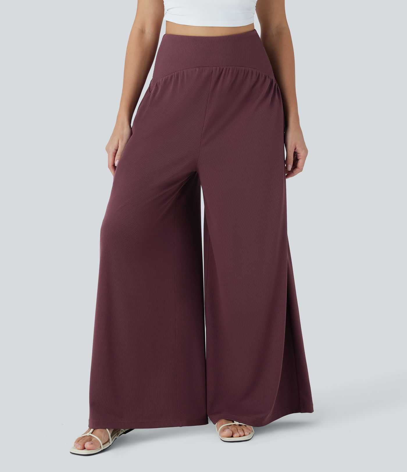 Pantalones Casuales SoCinched de Cintura Alta con Control de Abdomen y Bolsillos