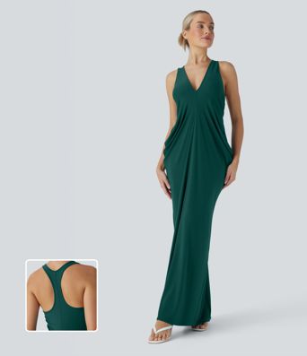 Vestido largo casual fruncido con espalda nadadora, escote en V profundo y espalda descubierta
