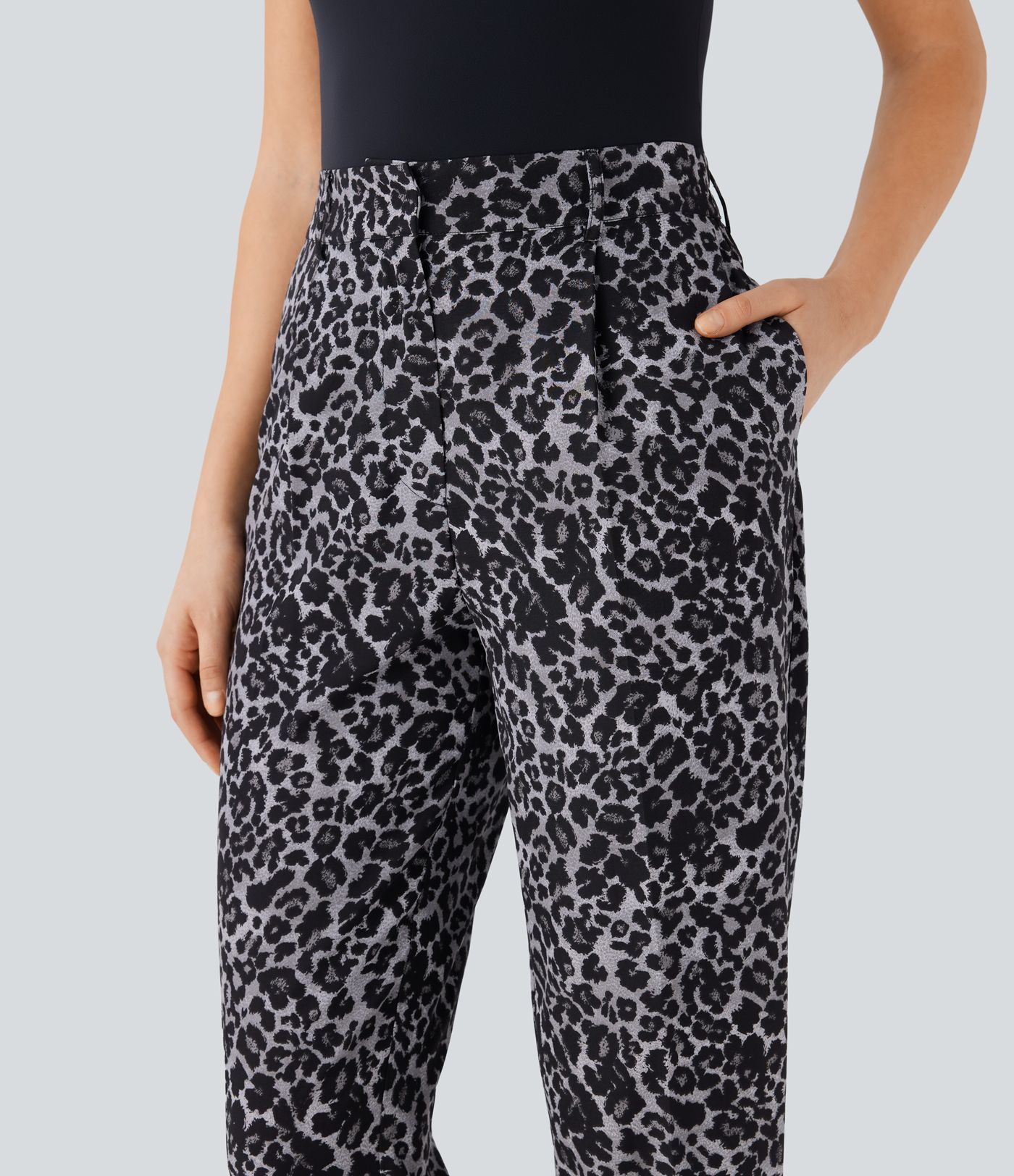 High Waisted Leopard Print Casual Tapered Pants with Pockets