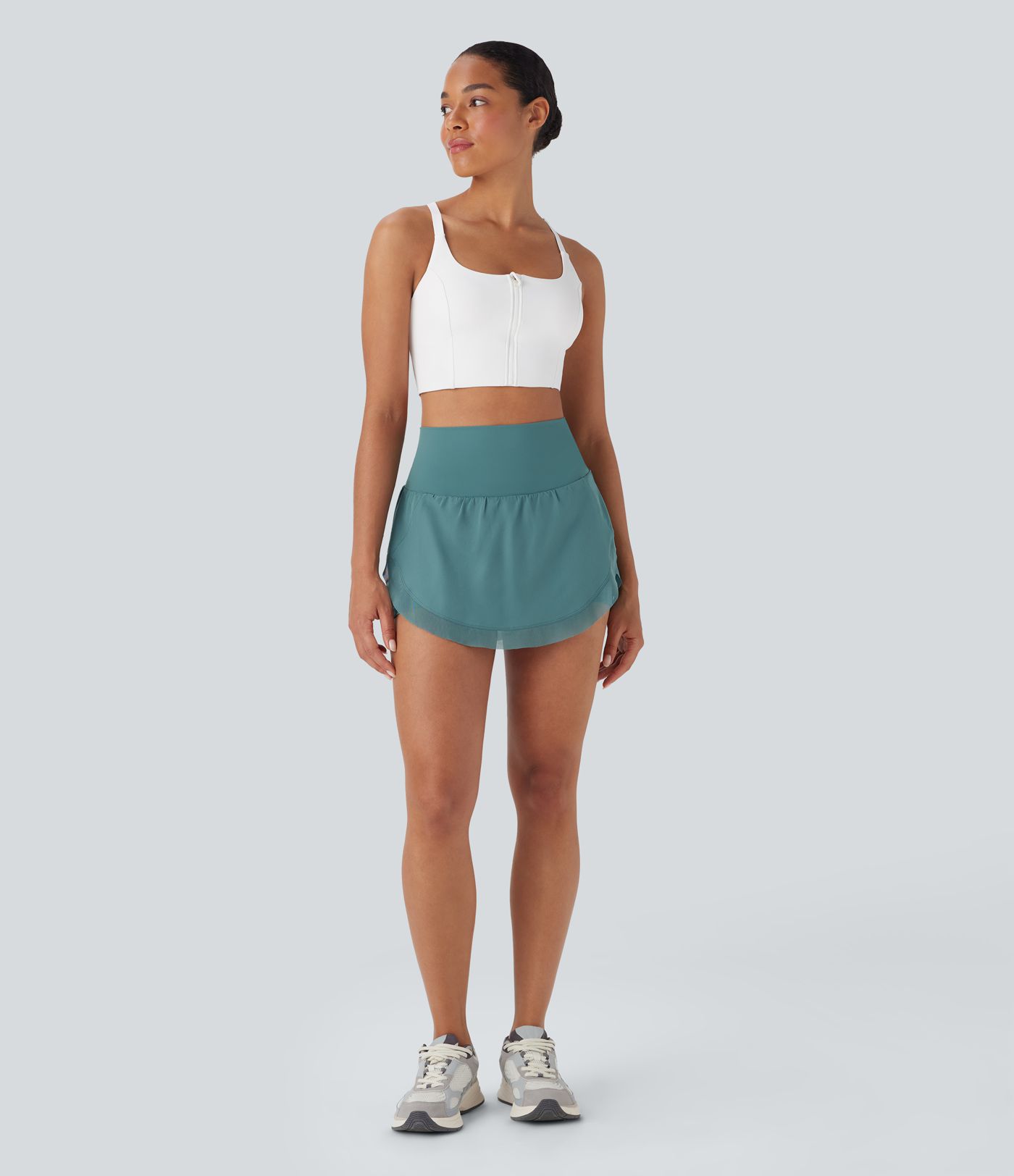 High Waisted Contrast Mesh Curved Hem 2-in-1 Mini Yoga Skirt with Pockets
