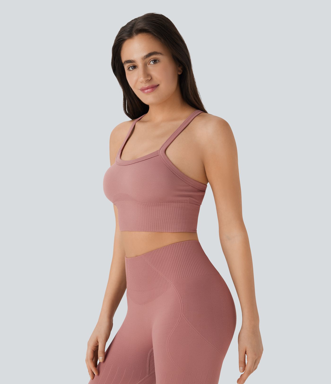 Top de yoga corto con espalda nadadora y sin costuras