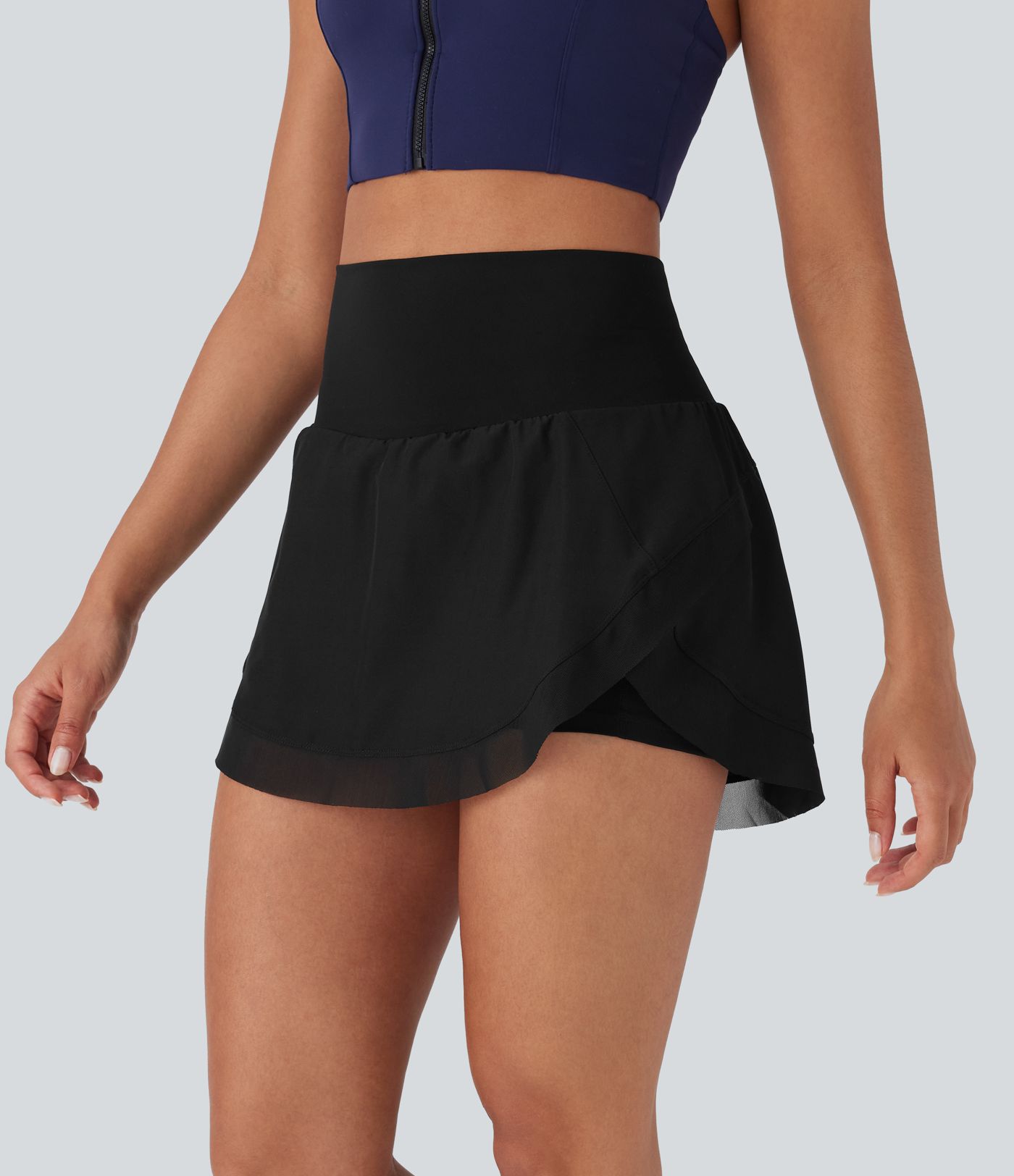 High Waisted Contrast Mesh Curved Hem 2-in-1 Mini Yoga Skirt with Pockets