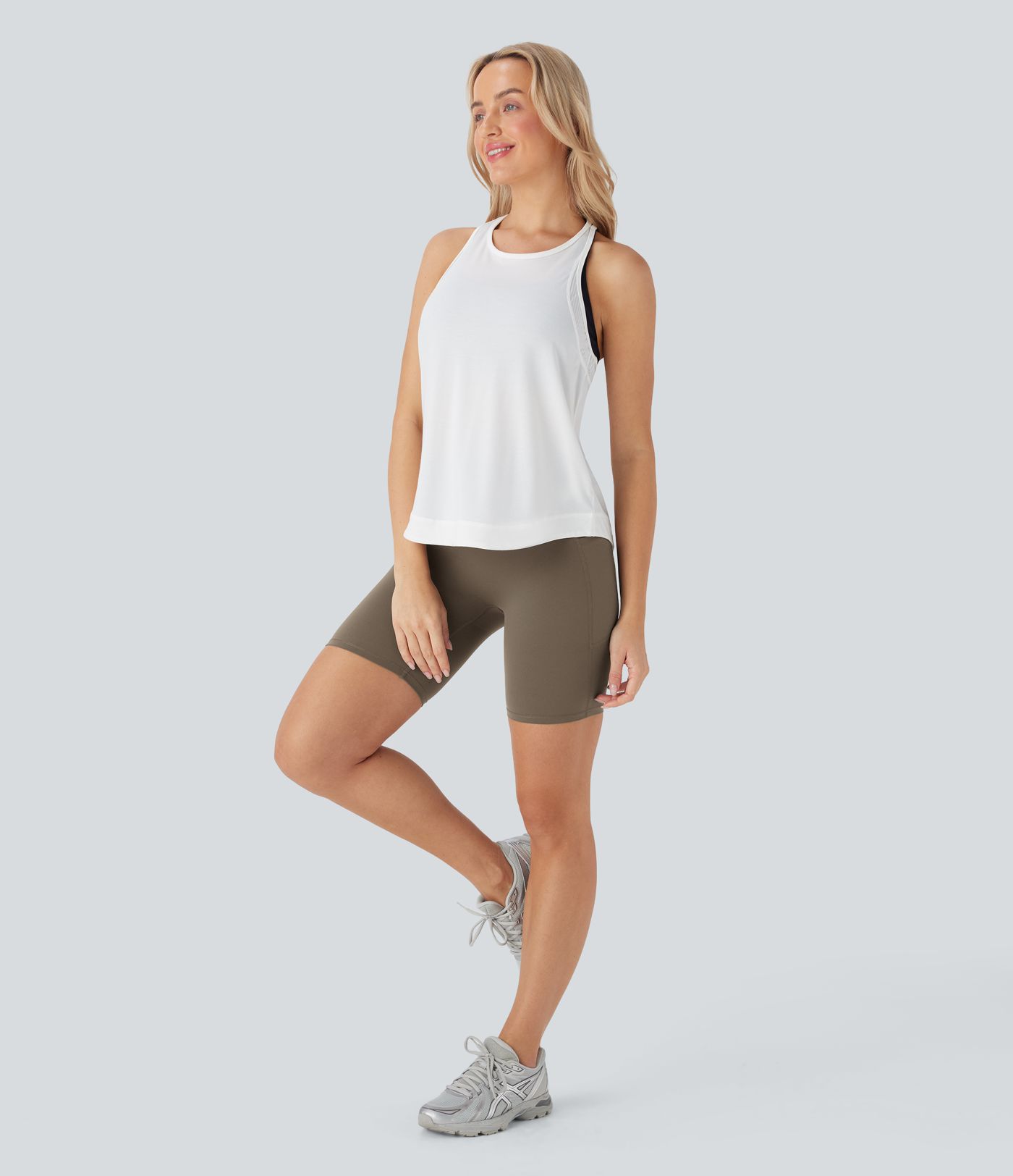 Halara UltraSculpt™ High Waisted Butt Lifting Tummy Control Pocket Shaping Training Biker Shorts 7''