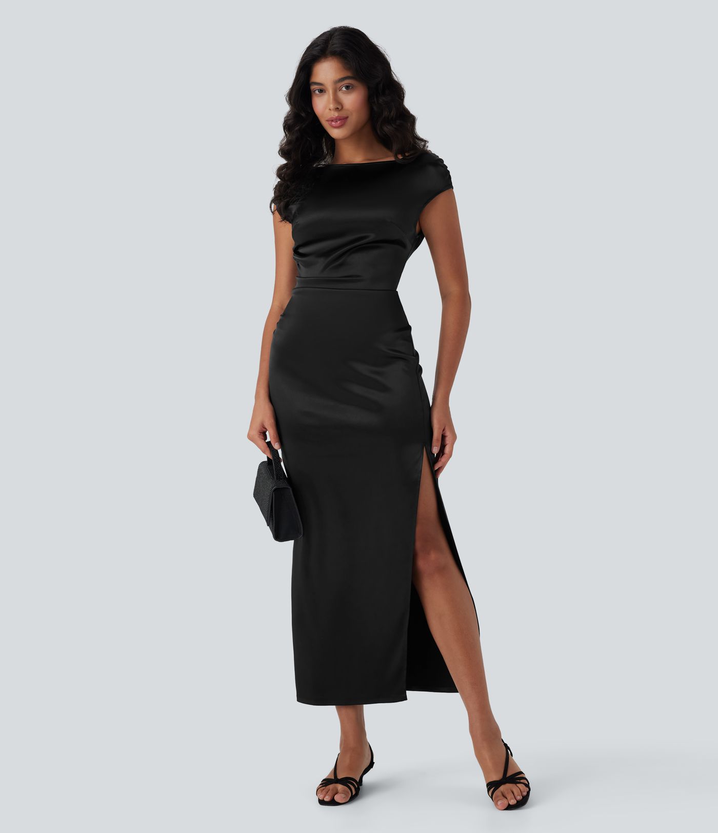 Vestido de manga corta para fiestas de satén fruncido con abertura y cremallera invisible con cuello barco