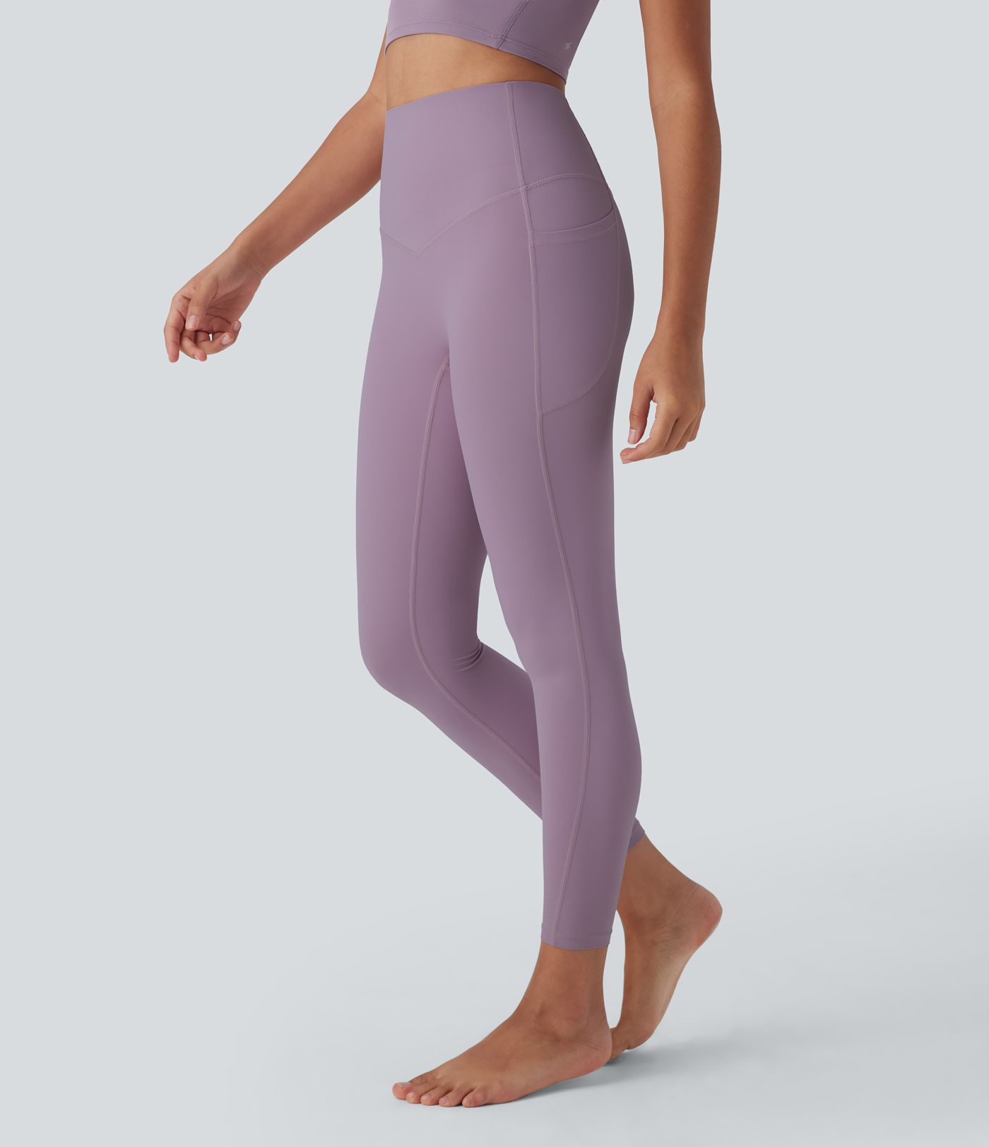 Leggings de yoga moldeadores Halara UltraSculpt™ Refrescante de secado rápido con tiro alto efecto reductor de abdomen y bolsillos - UPF 50+