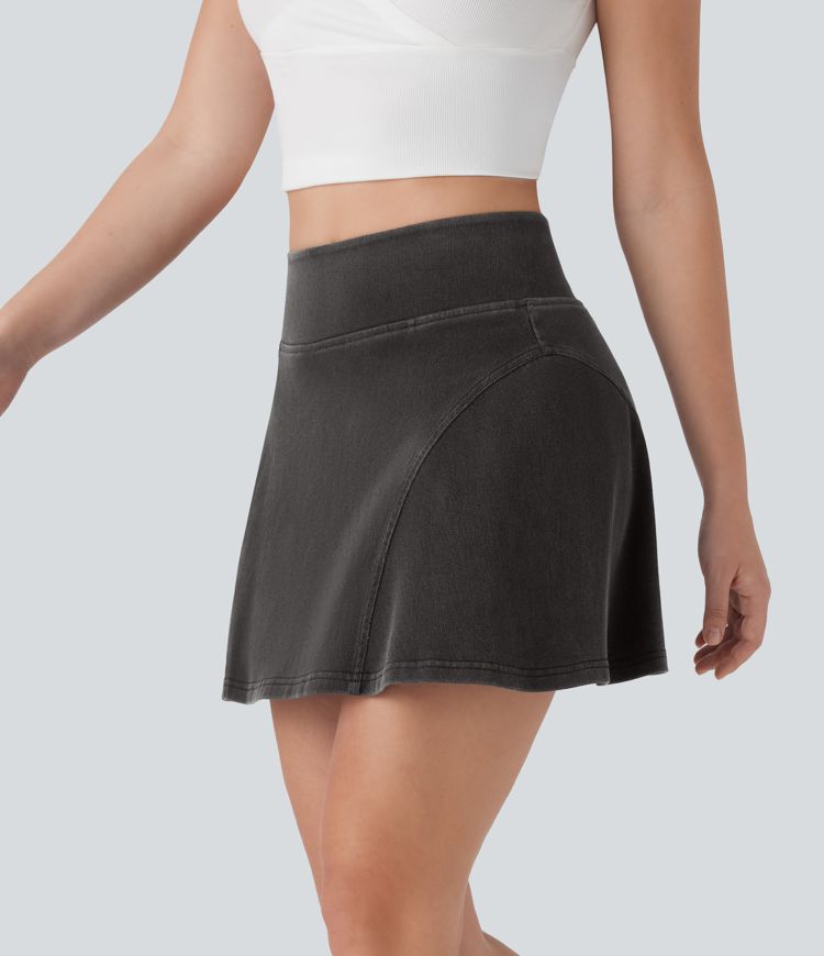 Mini-jupe décontractée Halara Flex™ évasée 2-en-1 taille haute en denim stretch lavé avec poches