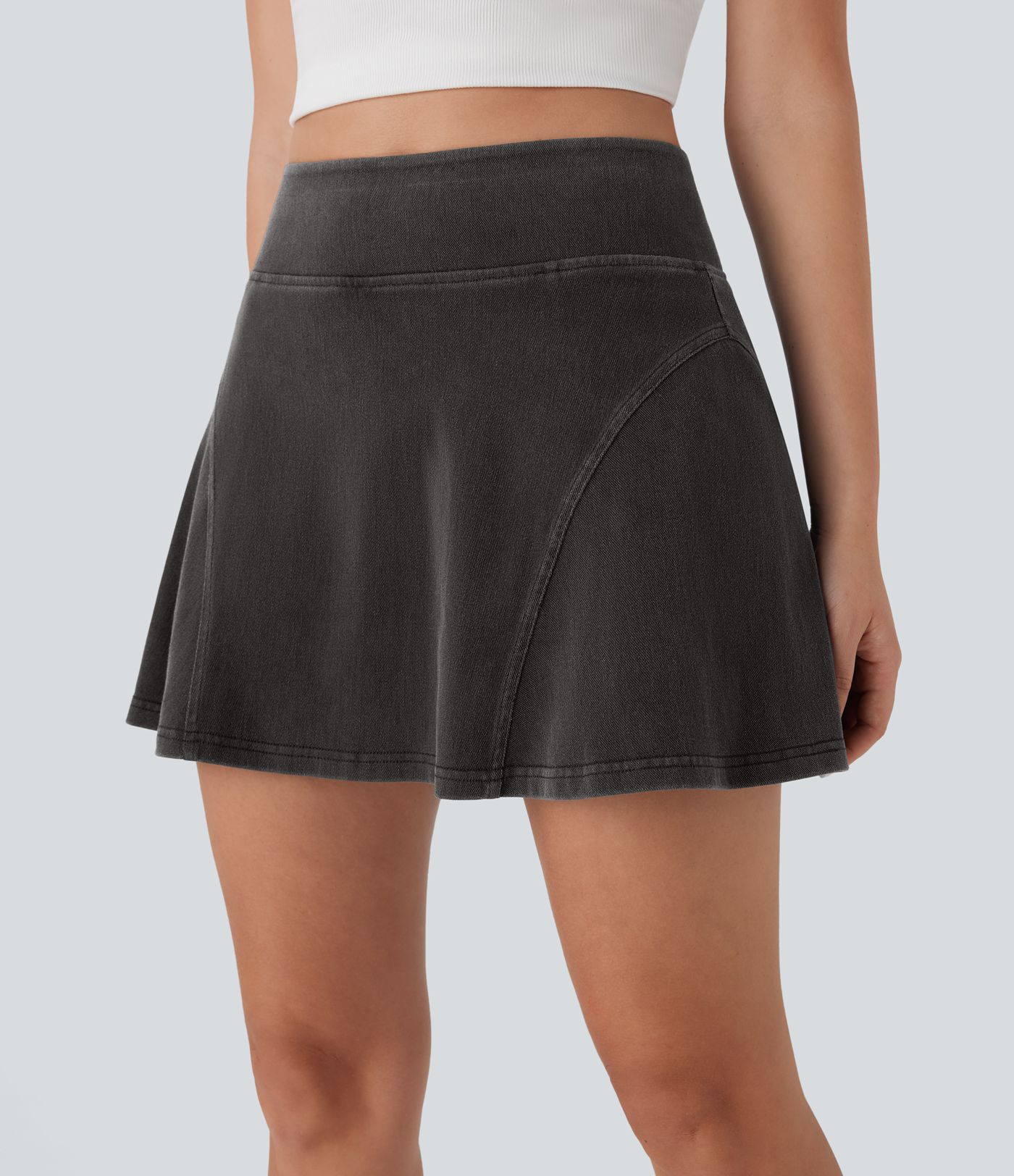 Mini-jupe décontractée Halara Flex™ évasée 2-en-1 taille haute en denim stretch lavé avec poches